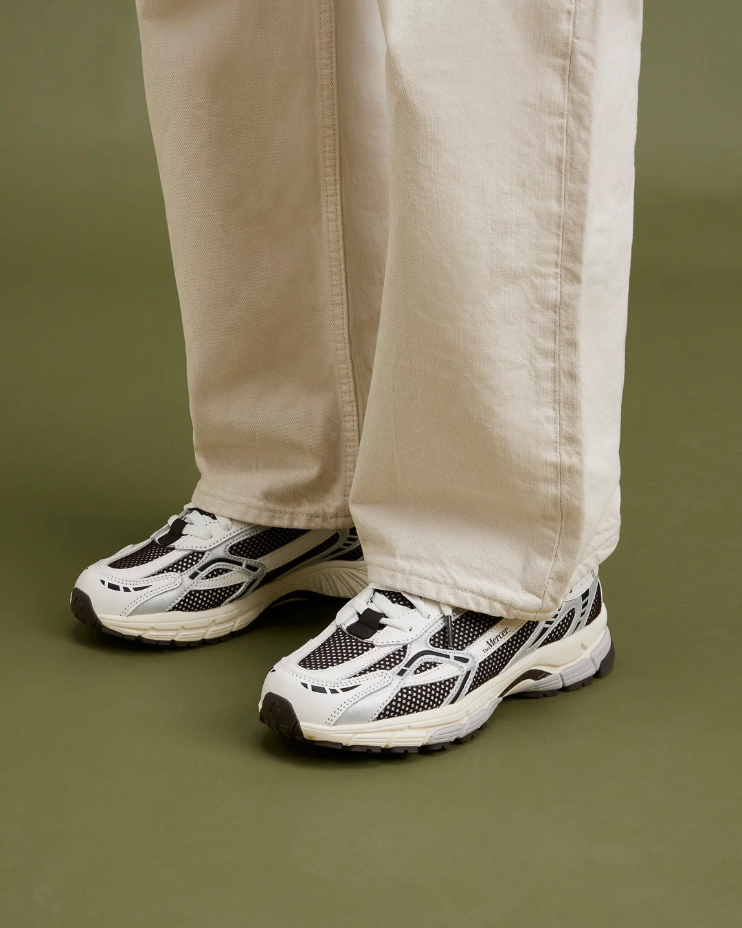 The Re-Run White Silver | White/Brown - Image 7